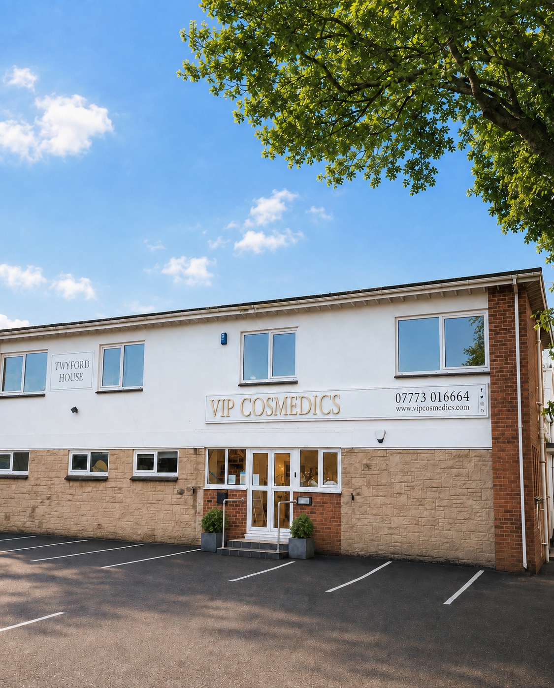 Exterior of VIP Cosmedics at Twyford House in Tiverton, showing the clinic entrance and free parking